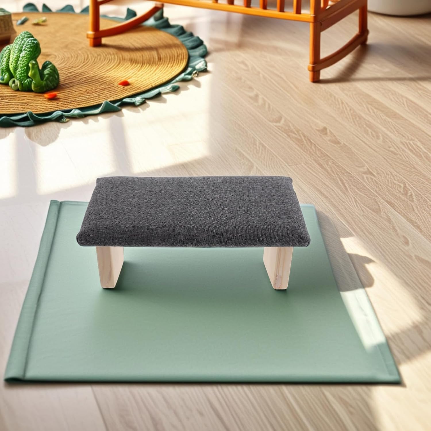 Healeved Portable Folding Wooden Bench with Knee Protection and Multi-Functional Use for Outdoor Travel, Lightweight Foldable Stool and Prayer