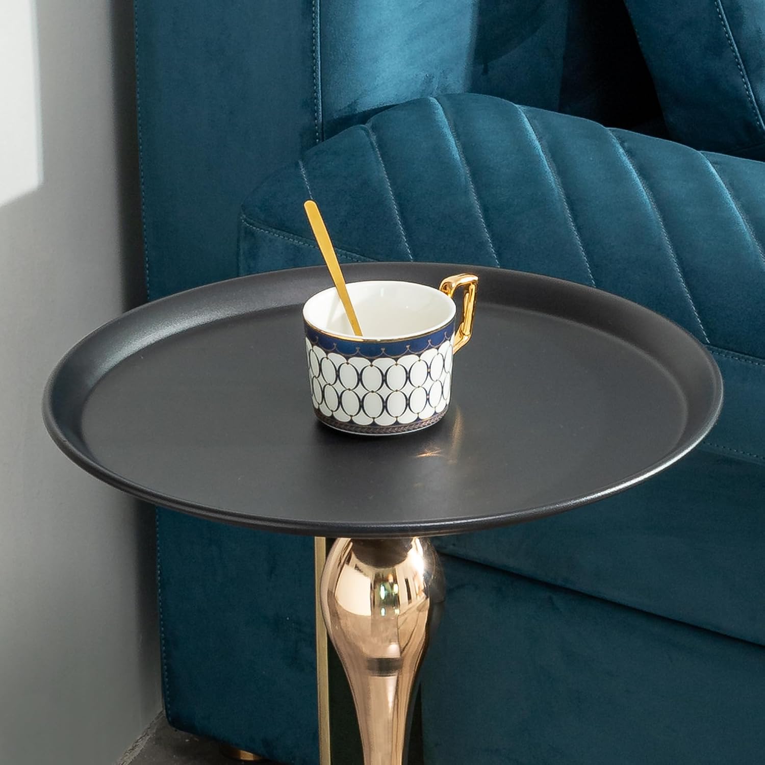 End Tables, Small Round Side Table Corner Drink Tables Small Coffee Table Cocktail Table, Metal Frame Sofa Side Snack Table Bedside Table Nightstand for Bedroom Living Room Patio Bar, Black
