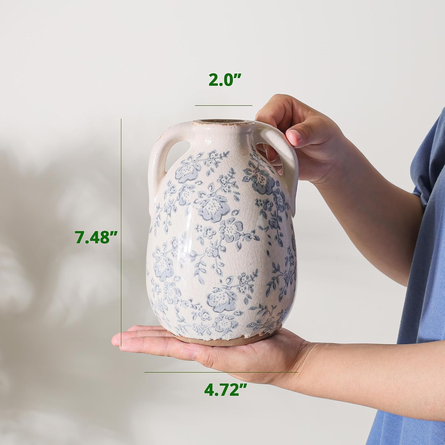 Ronasip Vintage Chinoiserie Blue and White Ceramic Vases Decor 7” Retro Ice Crackle Hand-Painted Peony Ceramic Pitcher Antique Style Home Decor (7.5 Inch Blue and White)