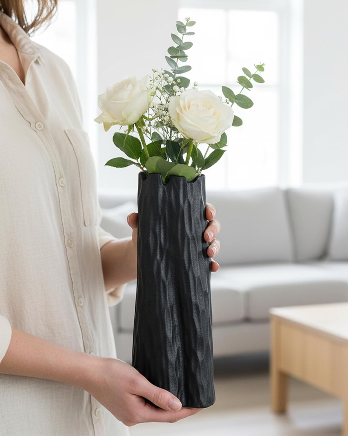 10.7 in Black Ceramic Flower Vase Organic Nature Shape Nordic Modern Style Ceramic Vase Shelf Home Living Room Coffee Table Centerpiece Black Vases Home Decor