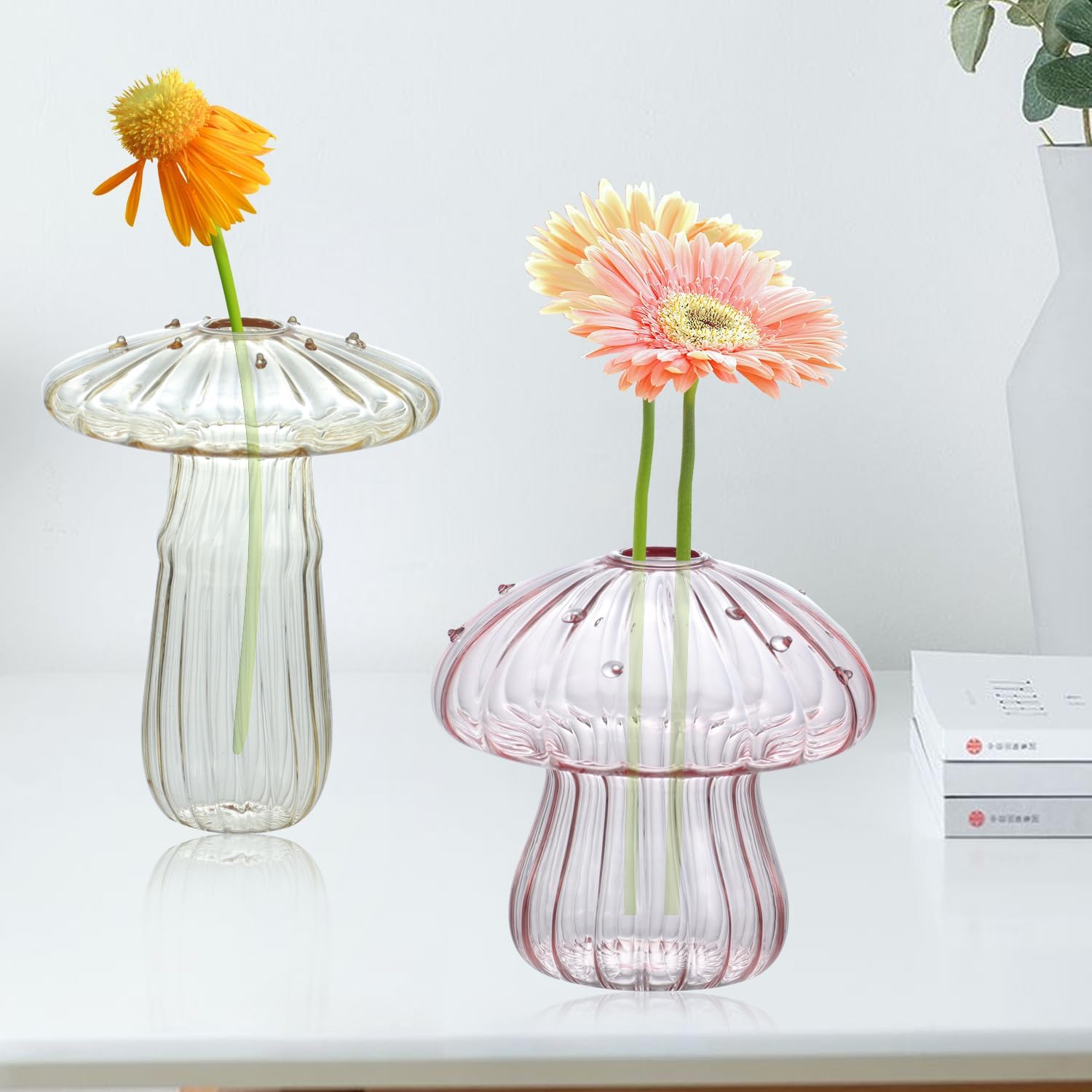 Glass Mushroom Vase, Mini Mushroom Vase, Flower vase, Creative Mushroom Glass Vase Plant Hydroponic Art Plant Table Vase (4 Color)