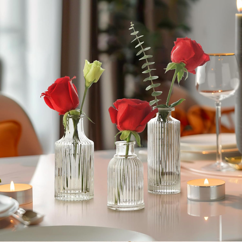 ComSaf Glass Bud Vases Set of 3, Small Flower Vases in Bulk, Mini Ribbed Vases for Centerpieces, Clear Vintage Vase for Table Decorations, Wedding, Party, Receptions, Home Decor (Different Sizes)