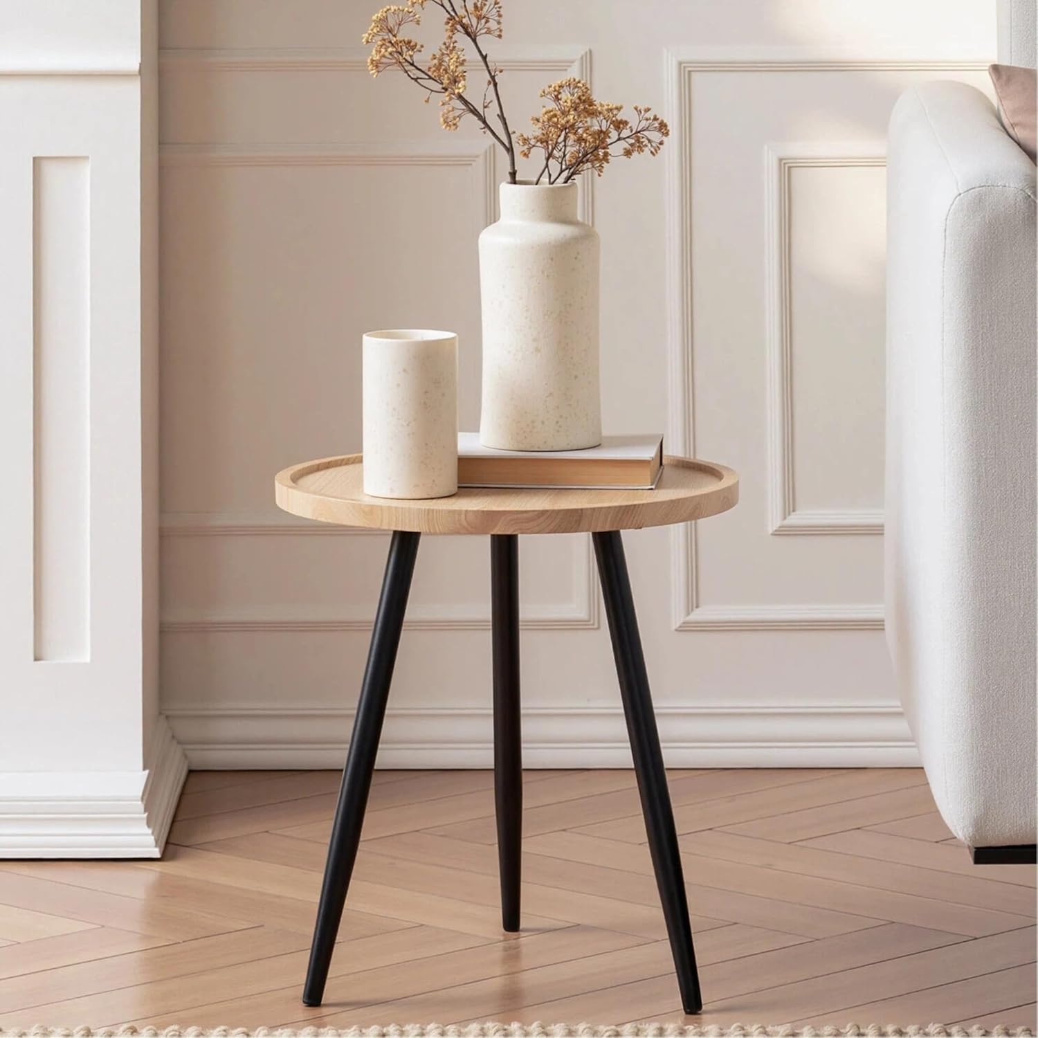 VECELO Modern Side Table, Round Small End Table, Exclusively Designed Hand-Crafted Small Nightstand, Solid Wood,Natural top with Black Metal Legsfor Bedrooms, Living Rooms and Home Office