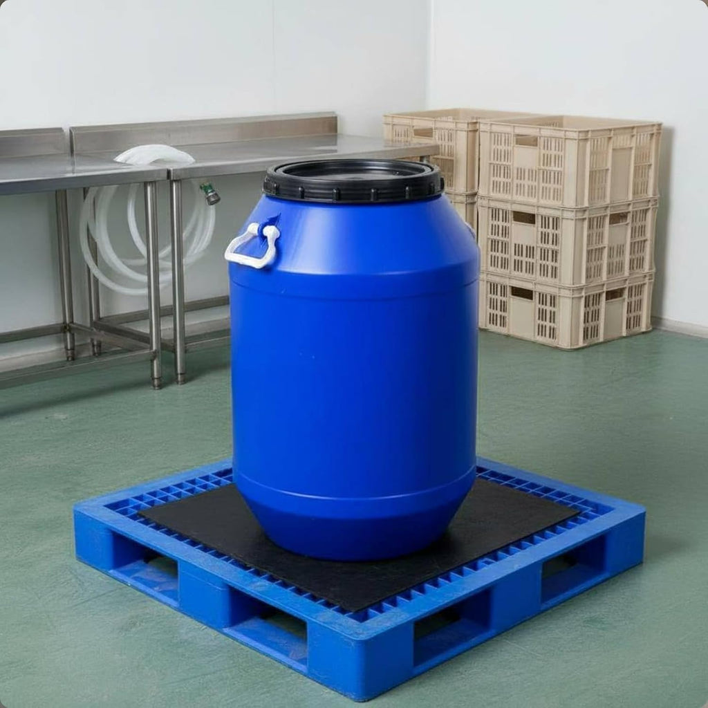 Large Capacity Container with Wide Opening HDPE Storage Drum Secure Lid Multipurpose Barrel Suitable for Organizing Edible Ingredients Water Storage Household Supplies, White, 35L