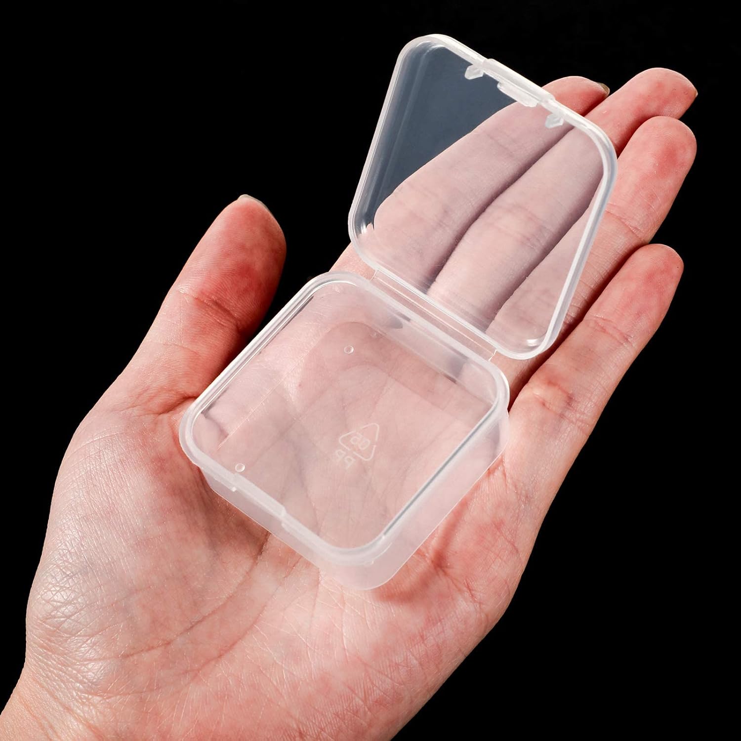SATINIOR 500 Pcs Clear Plastic Beads Storage Containers Box Small Clear Boxes with Hinged Lid Plastic Arts Case Mini Square Crafts Storage Organizers for Small Items (1.7 × 1.7 × 0.8 Inch)