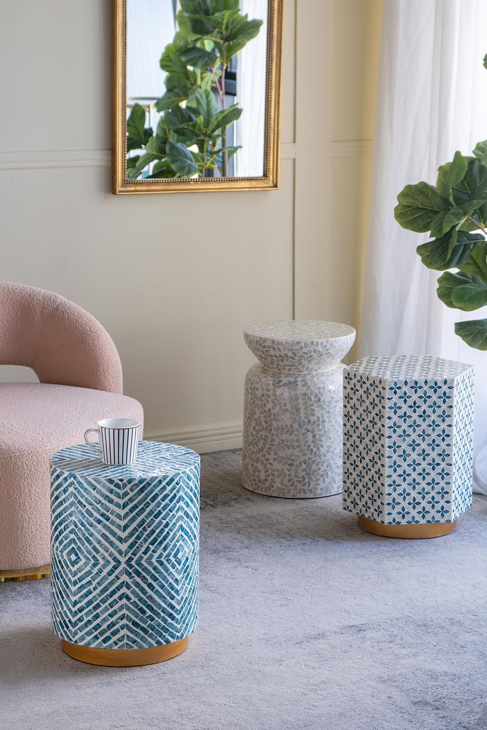 15x13'x18.5' Hexagonal Accent Table with Blue Capiz Design & Gold Base ?Elegant Side Table for Living Room, Bedroom, Office Decor