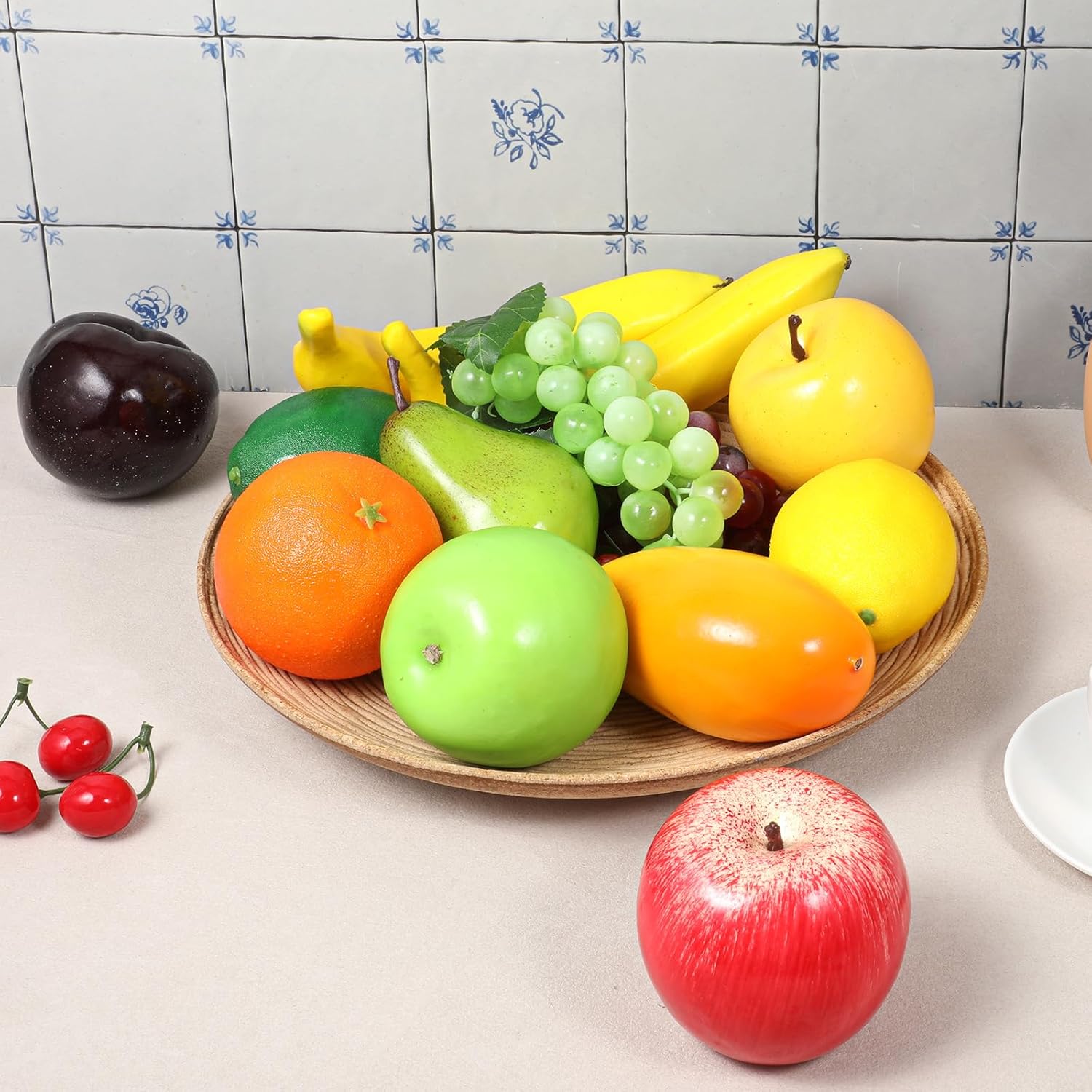 24 Pcs Artificial Fruits Pack Realistic Fake Fruit for Decoration Party Simulation Fruit Props for Photography Display Decoration Home Kitchen Lifelike Realistic Fake Fruits Strawberry, Mango, Bananas