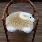 Genuine Sheepskin Chair Pad Anti Slip Design Cute Soft Comfortable for Living Room Sofa Bedroom Dressing Table Dining Table Fur Chair Cushion Car Fur Seat Cushion (1, Honey Brown, 18×14 Inch)