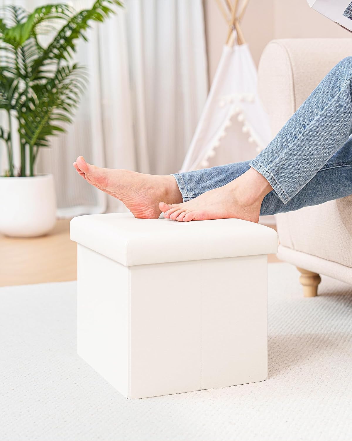 B FSOBEIIALEO Folding Storage Ottoman, Faux Leather Footrest Seat Coffee Table Toy Chest Kids, White 16.5"x12.6"x12.6"