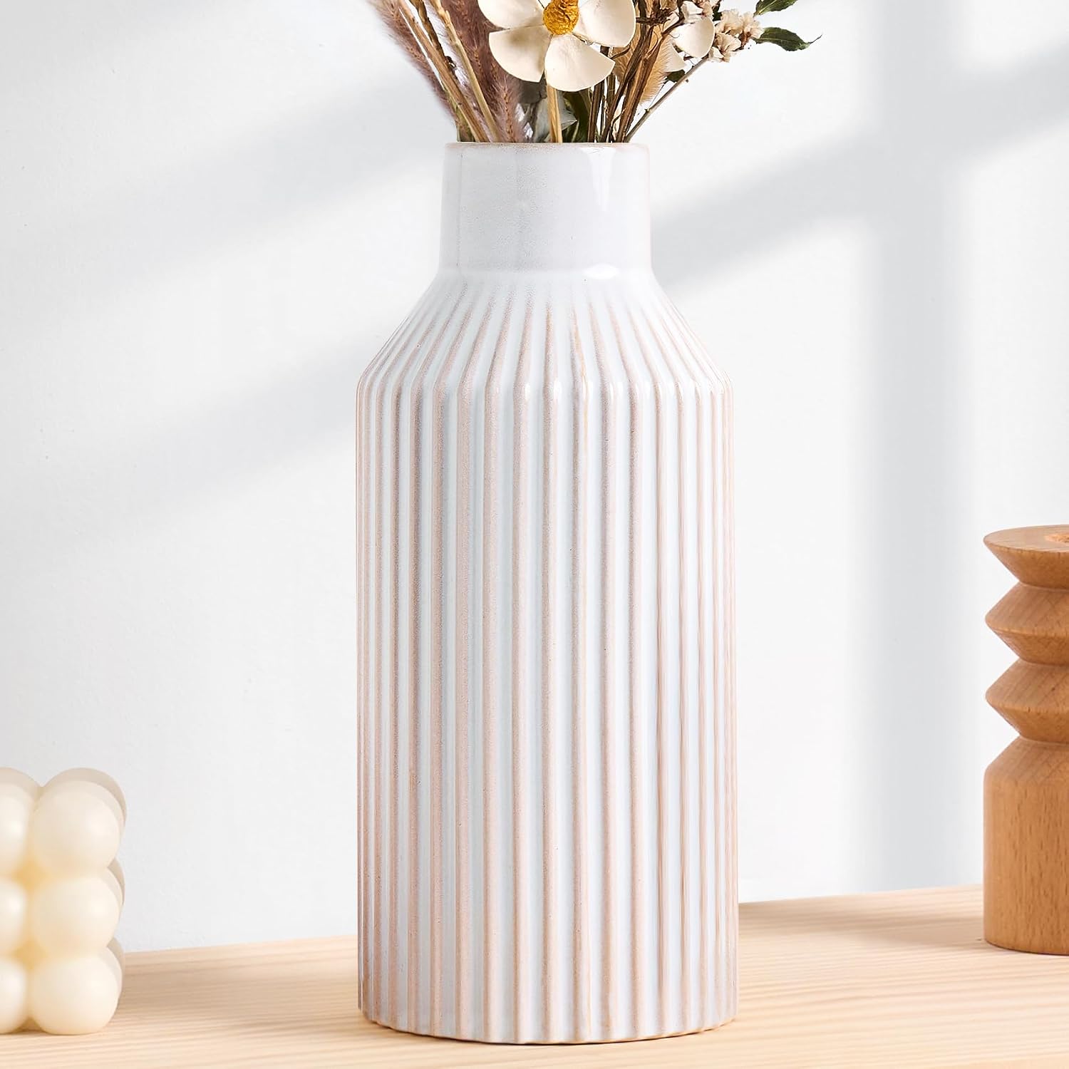 STHIE Beige Ceramic Vase, 8 Inch Rustic Farmhouse Minimalist Vases Home Decor, Small Pampas Grass Vases for Table Living Room (White)