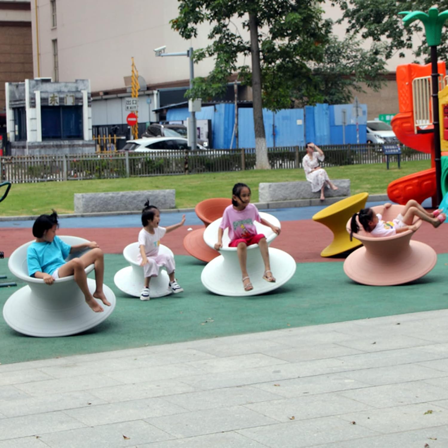 Kunovo 360 Degree Swivel Gyro Chair, Toys Rotation Sense Training Equipmen for Entertaining Festivals Backyard, All-Weather Tumbler Sports Chairs (Color : Blue, Size : Small)