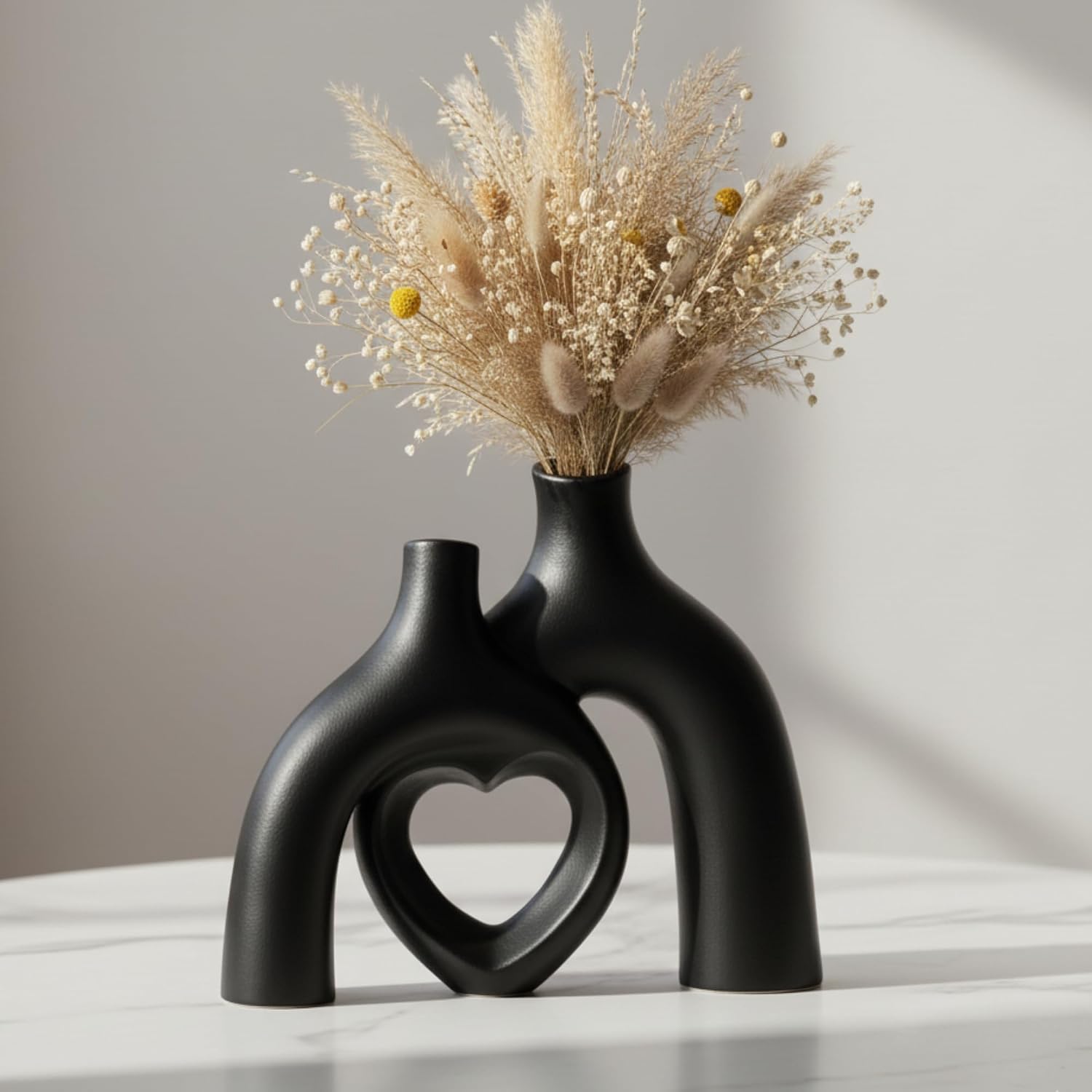 Liotww Hug Donut Ceramic Decorative Vase Set, Snuggle Hollow Modern Nordic Boho Style Vases for Home Decor Living Room Shelf Bookshelf Mantle Entryway Table Console Décor (Matte Black)