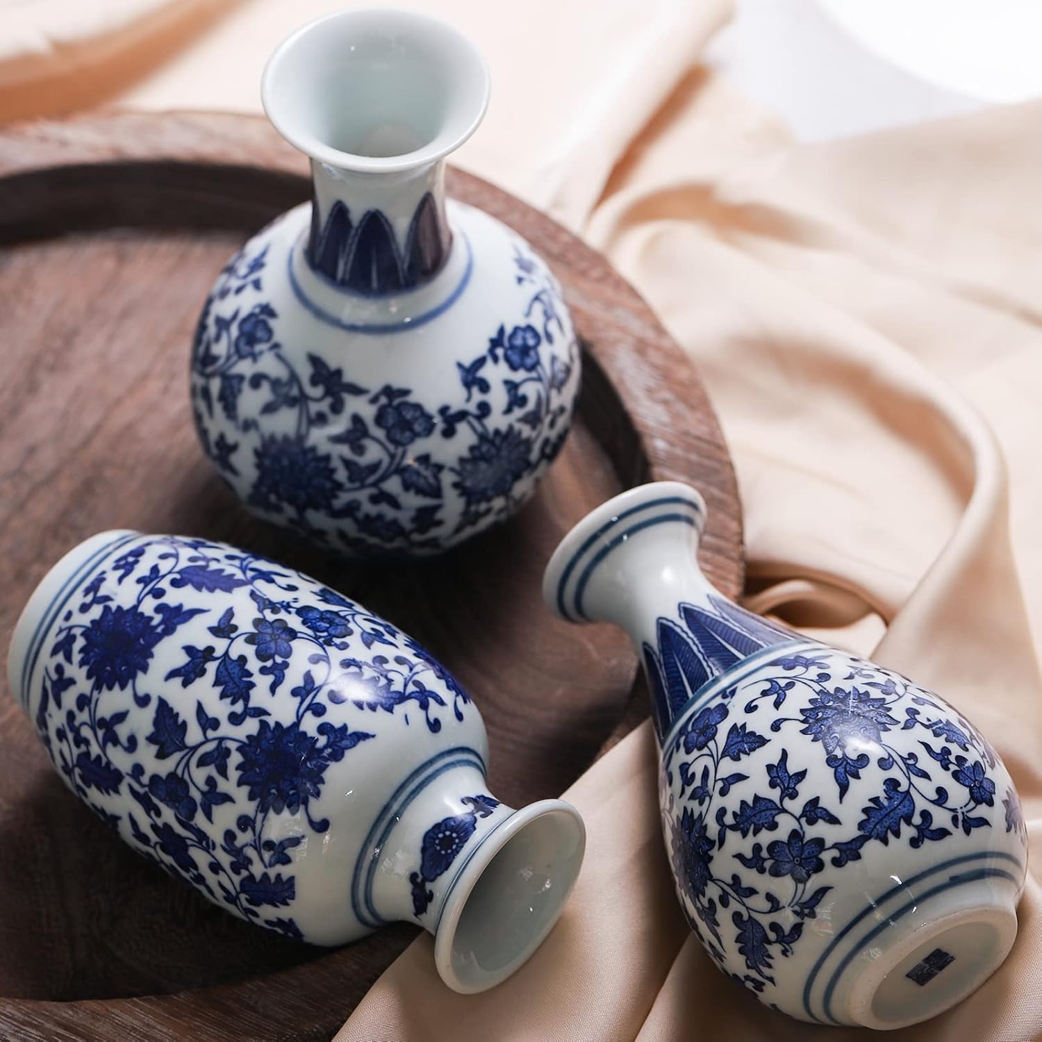 Yesland Small Blue and White Porcelain Vases Set of 3, 5 Inch Tall Mini Vintage Vase Chinoiserie Vases, Classic Decorative Bud Vases for Farmhouse Table Centerpiece, Flower Decor