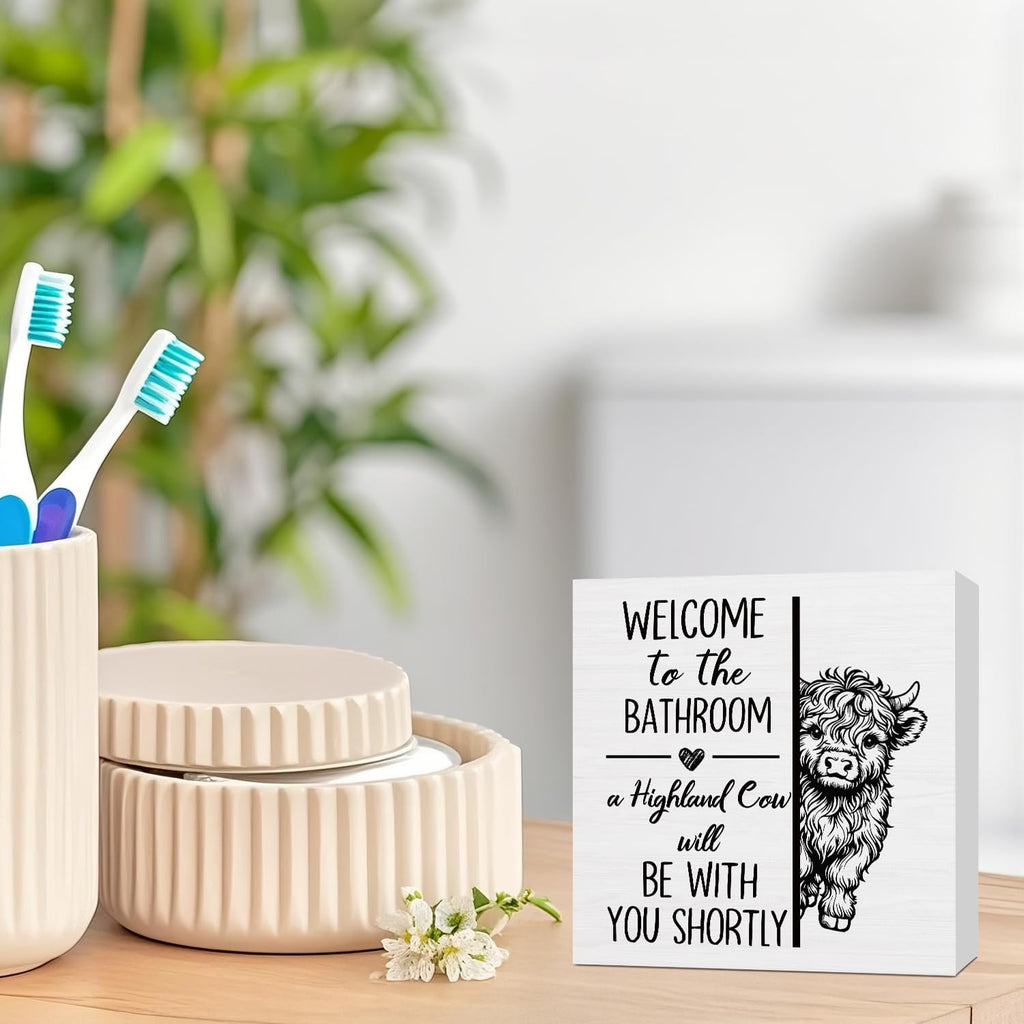 Funny Highland Cow Bathroom Decor Wooden Box Sign, Gifts for Highland Cow Lovers,Farmhouse Animal Wood Block Plaque Signs for Bathroom Toilet Restroom Desk Table Shelf Decor, 5x5 Inch