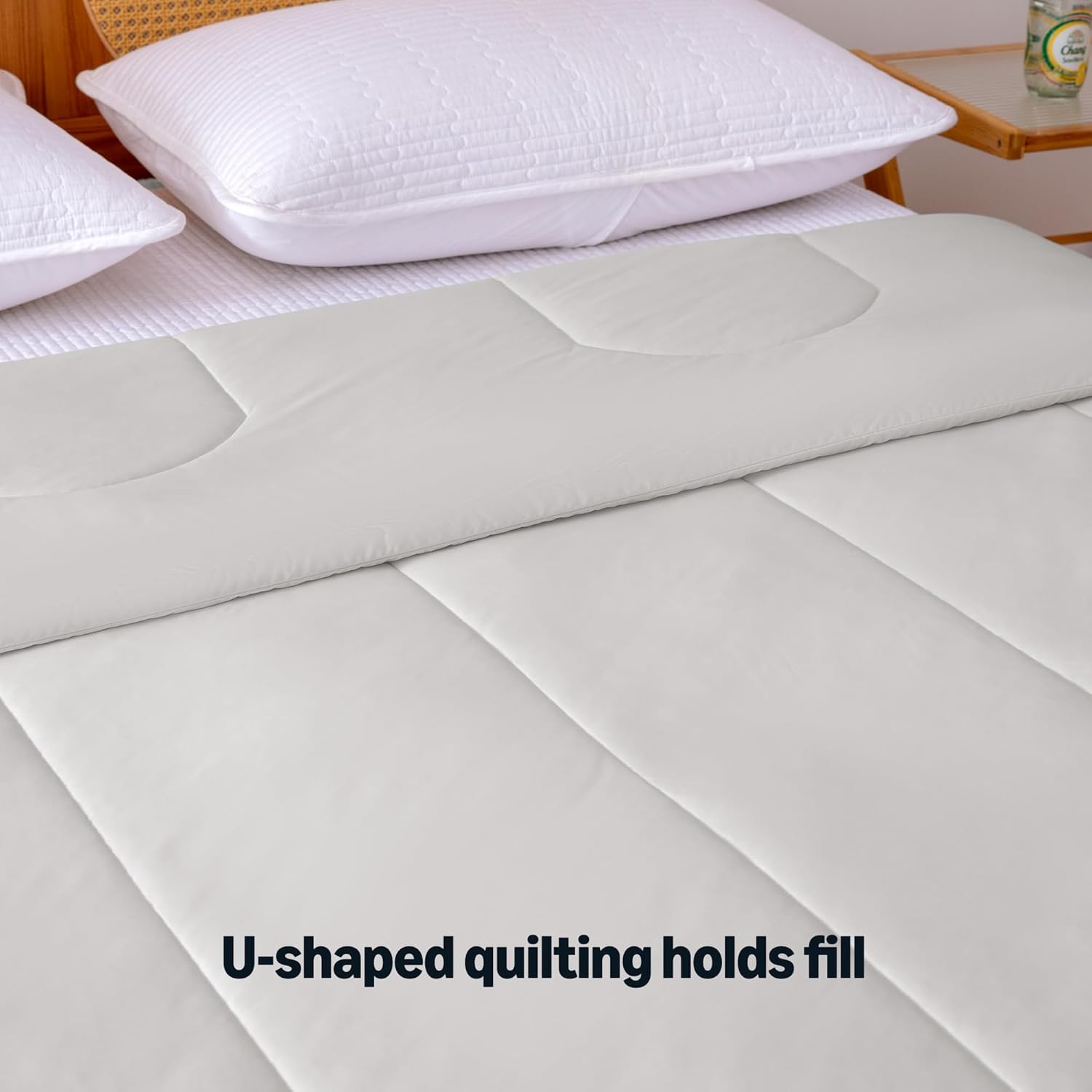 Amazon Basics Cooling Comforter, Temperature Regulating Blanket for Hot Sleepers, Summer & All Season Bedding, Lightweight, 106"x90", King, Gray