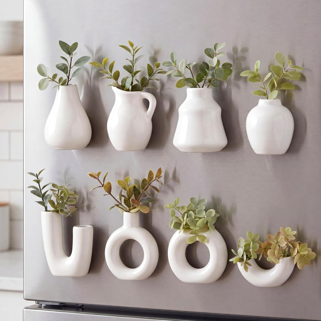Hushee 8 Pcs Small White Ceramic Vase Fridge Magnets, 2.36 Inch Minimalist Nordic 3D Plant Magnets for Refrigerator, Modern Boho Cute Magnetic Mini Bud Decorative Vases for Kitchen Office Locker Decor