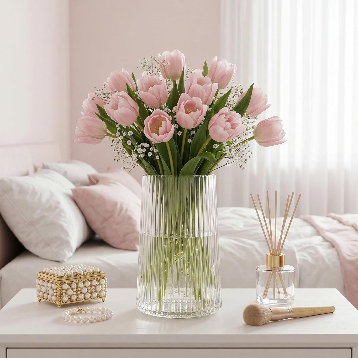 Clear Glass Vase for Flower, Flower Vase for Bouquet, Modern Glass Vases, Ribbed Vases for Living Room, Bedroom, Dining Table, Office, Wedding, Centerpieces, 8 Inches