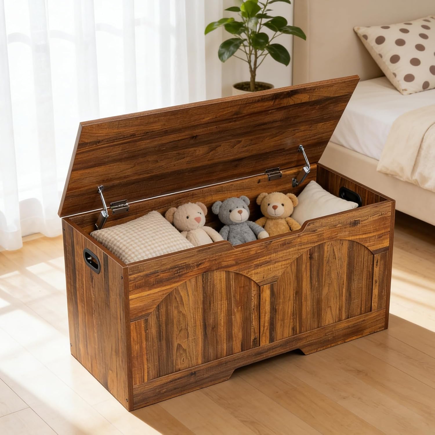 Garvee Storage Bench,39.3” Retro Wooden Storage Chest with U-Shaped Cut-Out Pull, Safety Hinge, Supports 300 lb and Easy Assembly for Toy Box Organizer,Brown