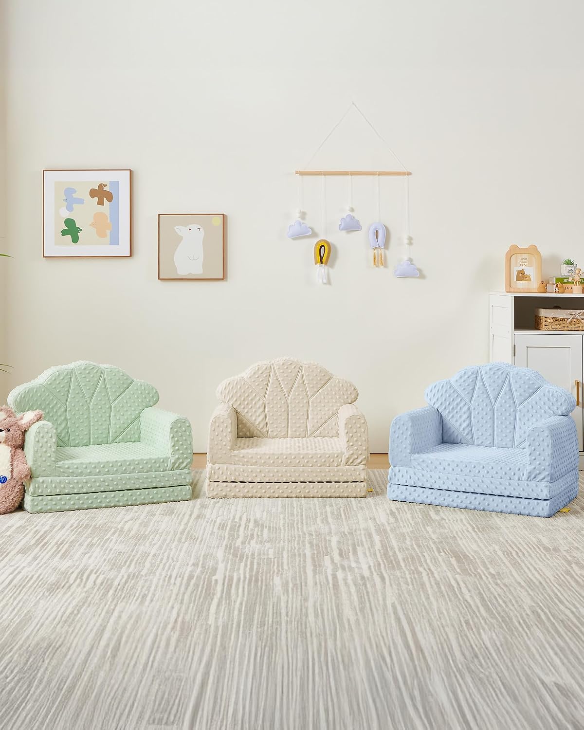 Kids Couch, 2-in-1 Soft Bubble Dot Minky Fold-Out Couch, Convertible Sofa for 2 Years and Up, Kid Furniture for Playroom, Beige