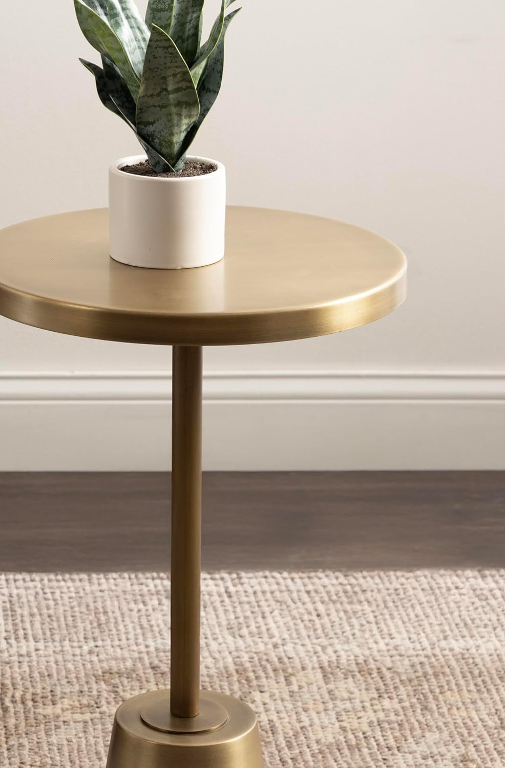 Kate and Laurel Tira Elegant Metal Round Side Table, 14 x 14 x 24, Antique Brass, Vintage Circle End Table for Use as Bedroom Nightstand or Living Room Table Option