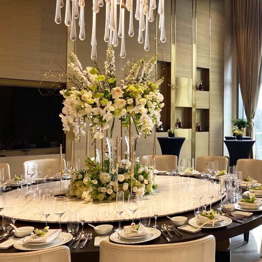 31.5inch 2 pcs Column Vases Gold Centerpieces for Table Metal Flower Stand Gold Wedding Centerpieces for Tables Party Floral Stands for Flowers