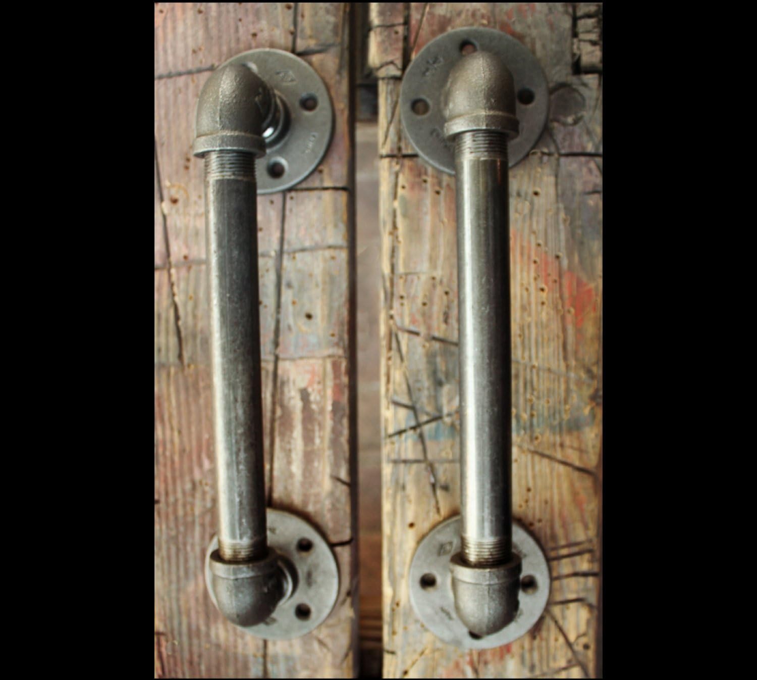 2 Galvanized Pipe Door pulls - Industrial Door Handles, Industrial Pipe door handle, Steampunk pipe drawer pull, Bar restaurant door pulls, cupboard door knobs