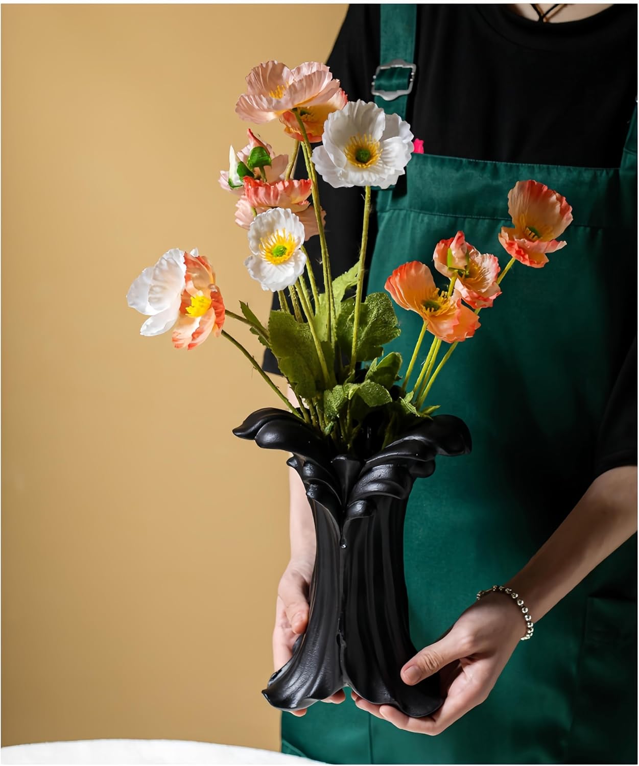Vintage Gothic Ceramic Vase, 8.74×6.46×5.63inches, Matte Black Flower Vase for Red & Black Roses,Dark Academia Witchy Aesthetic Vase for Bedroom Living Room Dining Table