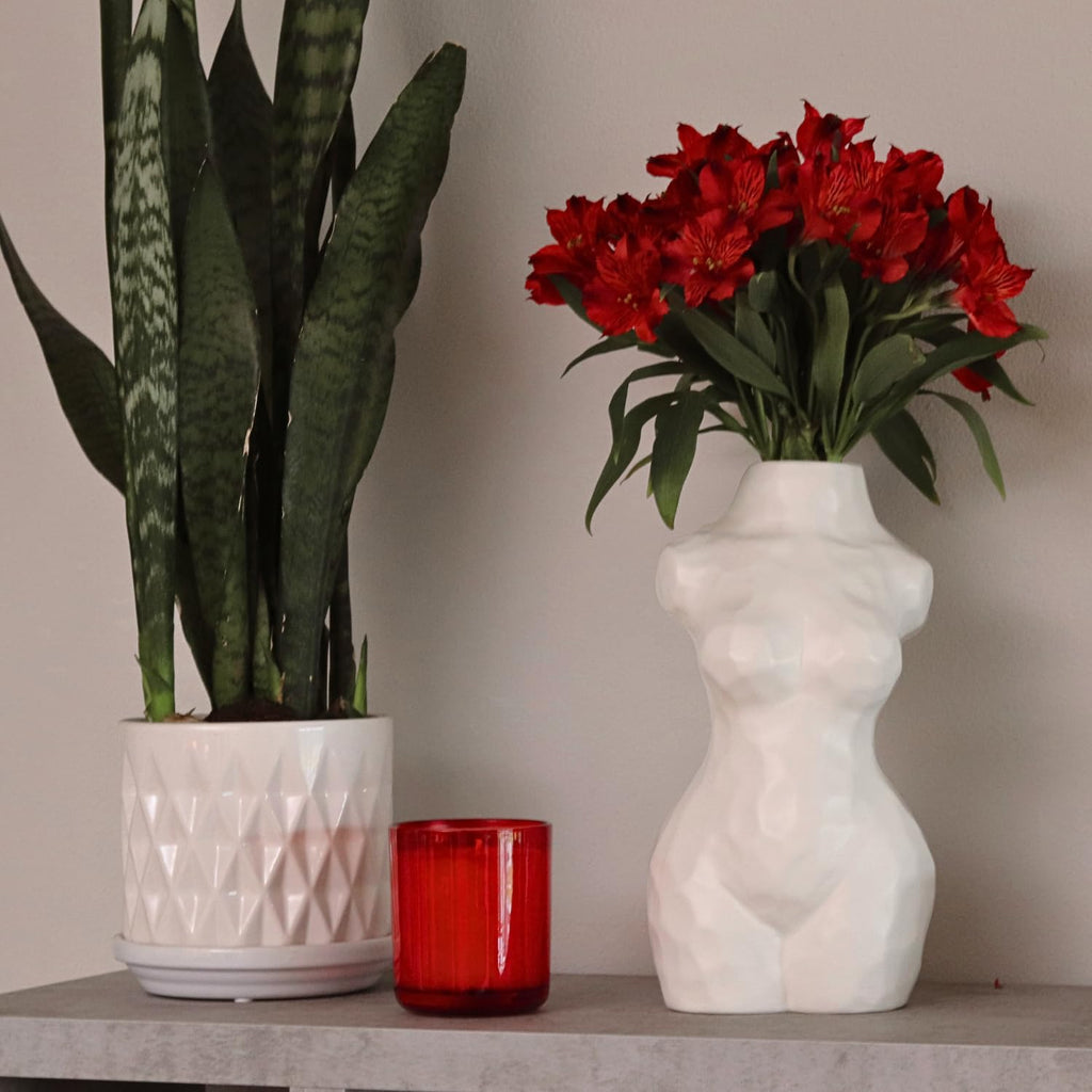 Reimagine Discovery Female Body Vase, Clean Girl Aesthetic Room Decor, Modern Home Decor Ceramic Flower Vase for Living, Bedroom & Office, Minimalist Decorative Vase Body Sculpture (Matte White)