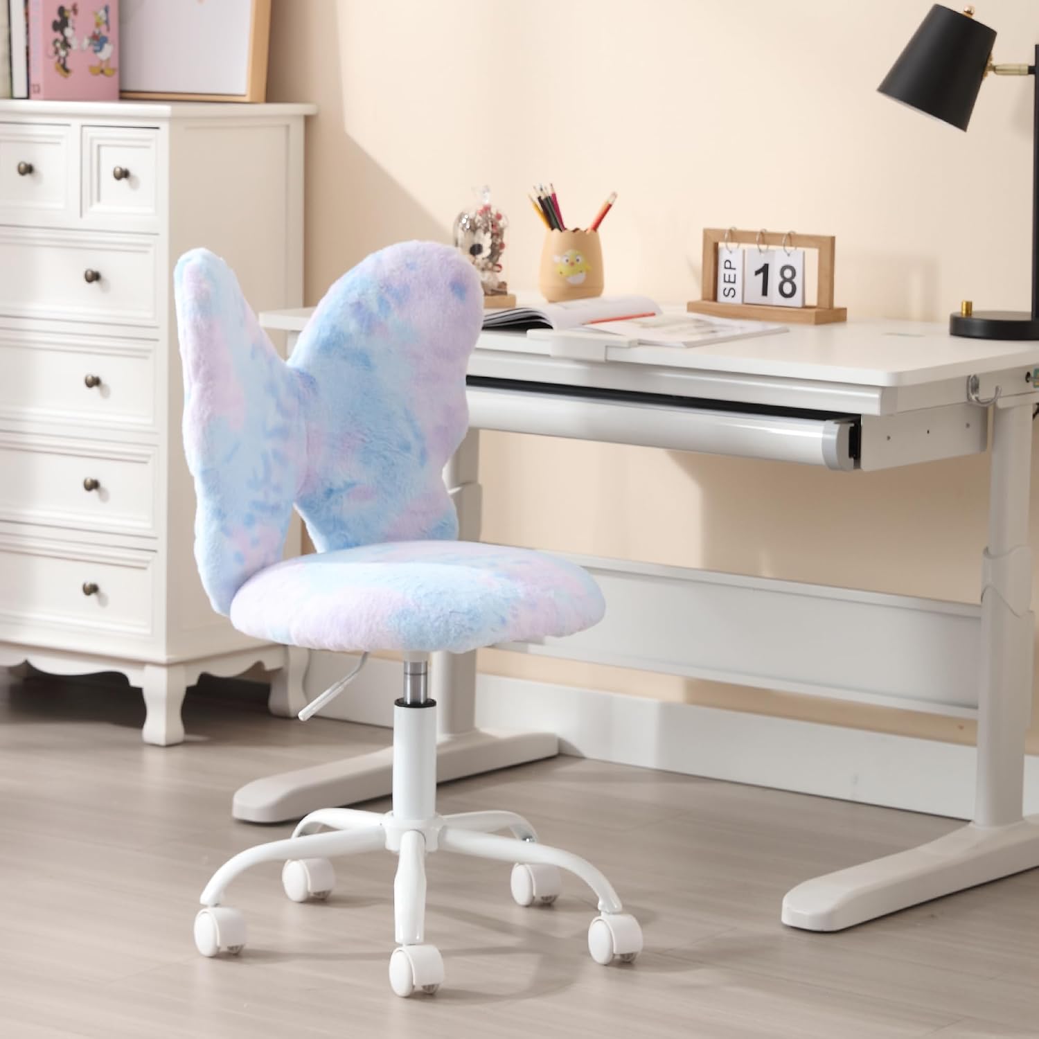 chairus Kids Desk Chair Butterfly Faux Fur Study Chair for Teenage Girls Adjustable Kids Vanity Chair for Bedroom Reading Living Room, Small Cute Student Task Chair with White Foot, Baby Blue