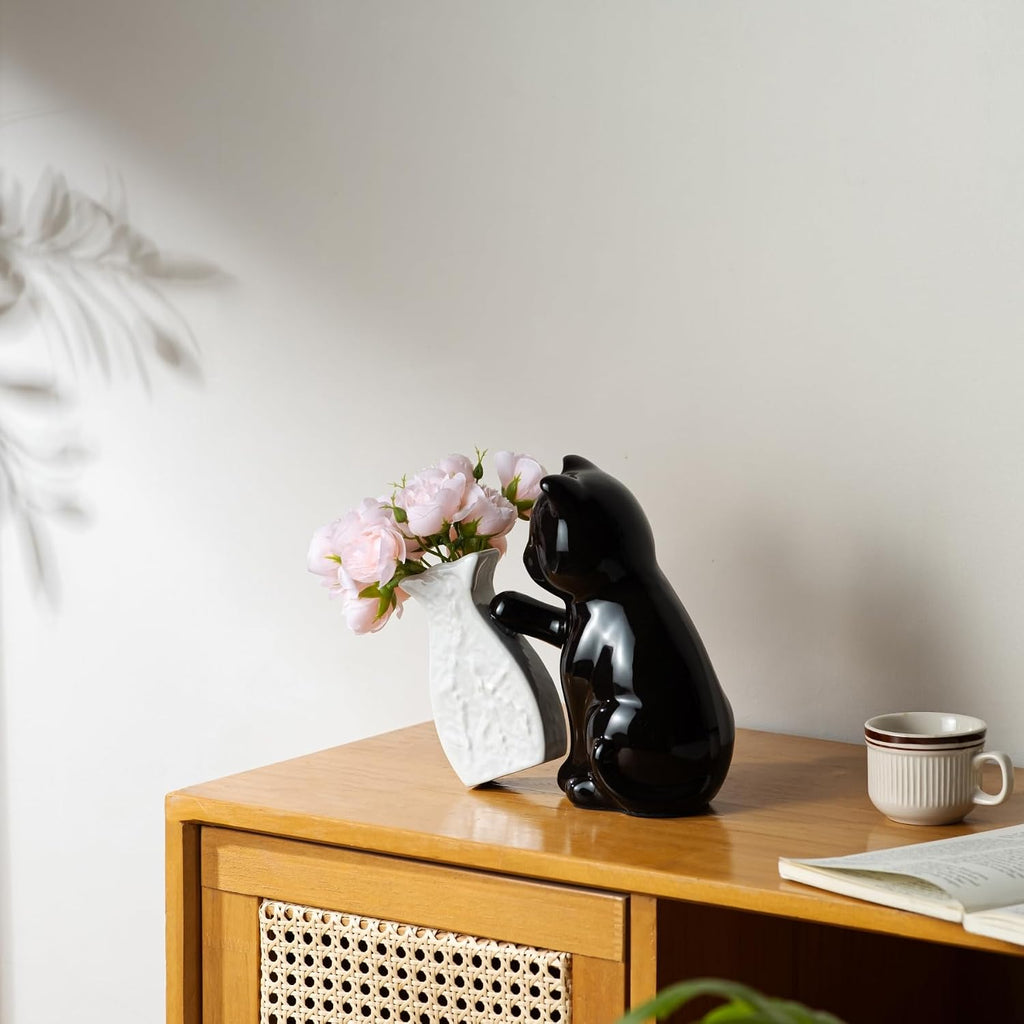 Cute Cat Vase with Flowers, 7.5in Small Ceramic Flower Vase & Cat Figurine | Unique Creative Black Vase Gifts for Cat Lovers, Decorative Vases for Home Office Bedroom Table Centerpieces Shelf Decor