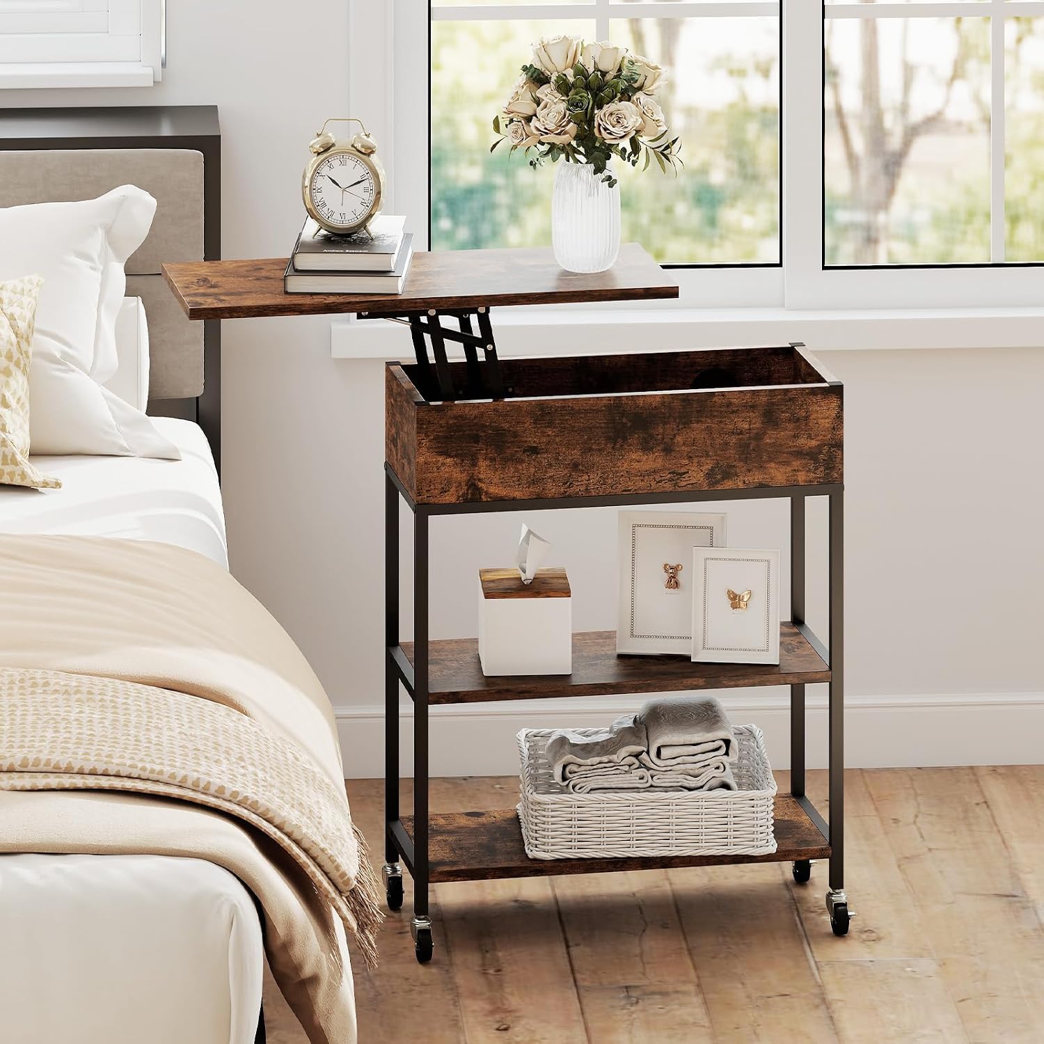 Giantex Lift Top End Table with Charging Station, Narrow Side Table with Hidden Storage, USB and Type-C Ports, Rolling Sofa Table with Lockable Wheels for Living Room Bedroom, Rustic Brown