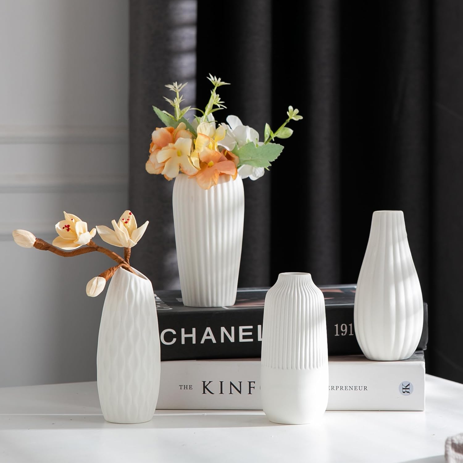 Kimdio White Ceramic Bud Vase for Table Decor, 12pcs Small Pottery Vases for Flowers Mini Ceramic Vases for Pampas Grass Vase Bulk for Wedding Dining Room Christmas Home