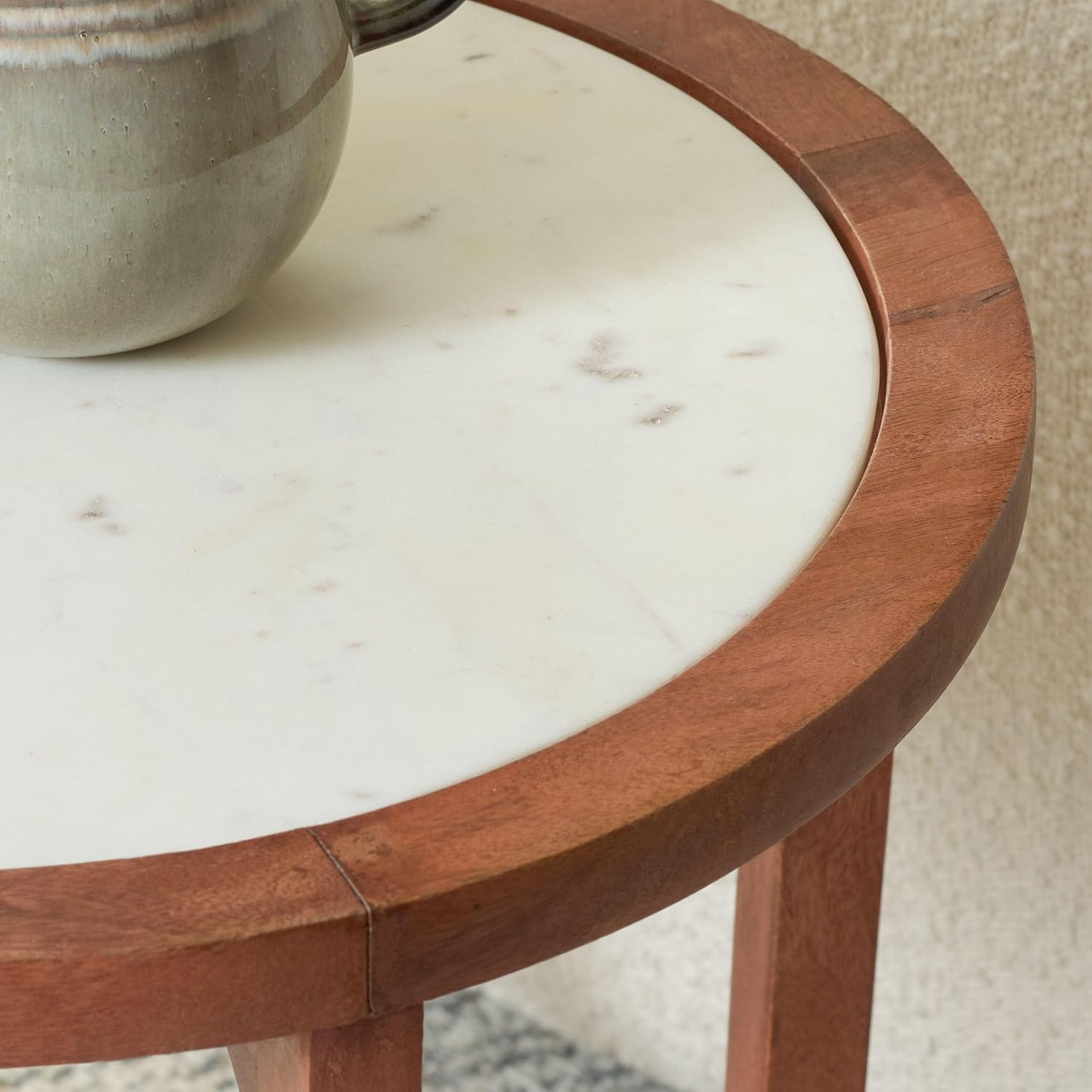 SAFAVIEH Home Collection – Minori Walnut Solid Wood & White Marble Round Top Side Table (ACC5515A)