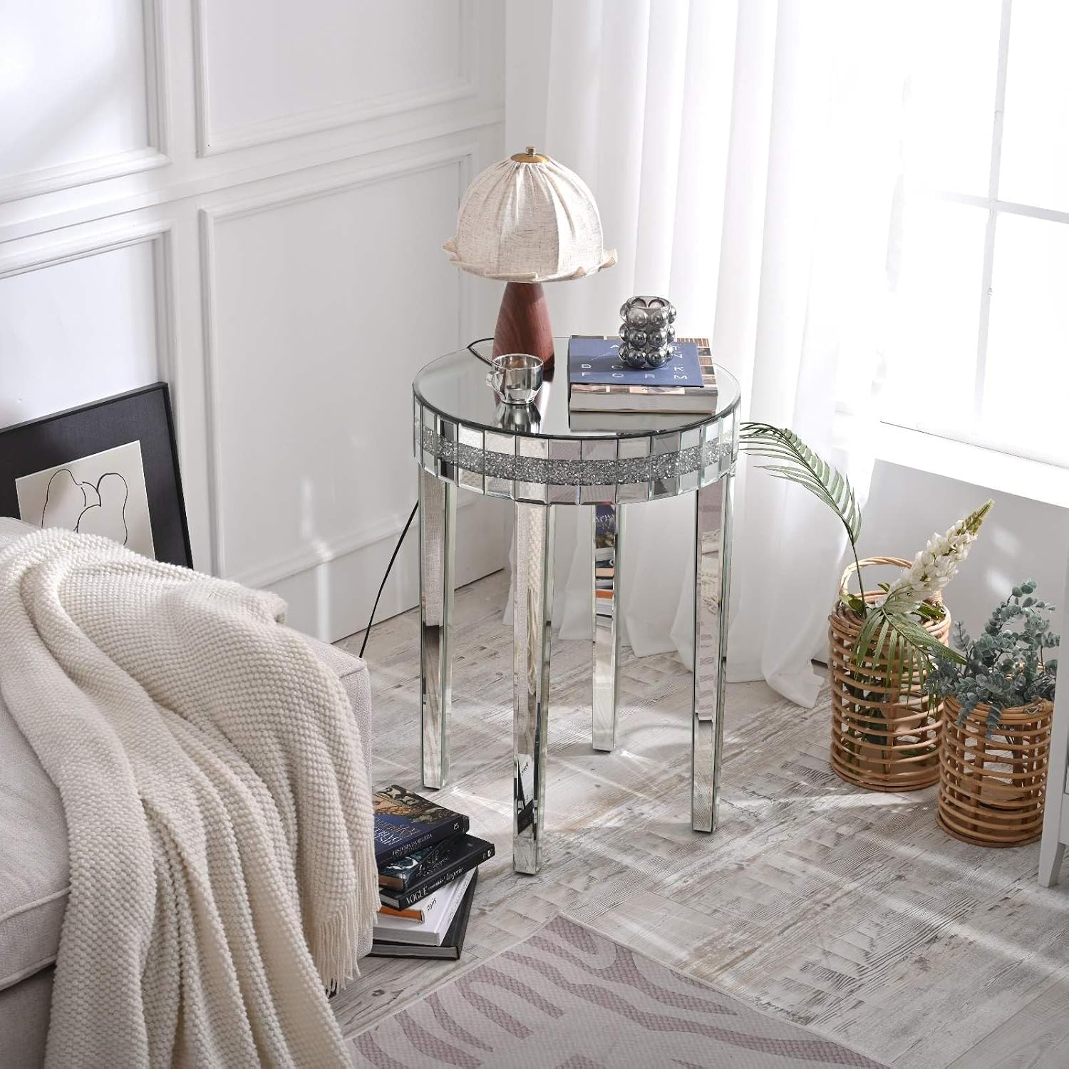 Round Mirror Accent Table with Crushed Diamond Edge Frame, 19.7" Mirrored End Table with Crystal Legs for Living Room Entryway, Small Space Side Table