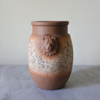 Rustic Farmhouse Vase, Lion Head Pattern Design for All Home Decor Styles, Ceramic Flower Vase, Ideal for Living Room,Dining Room, Mantel, Bedroom,Office, Bookshelf Decoration