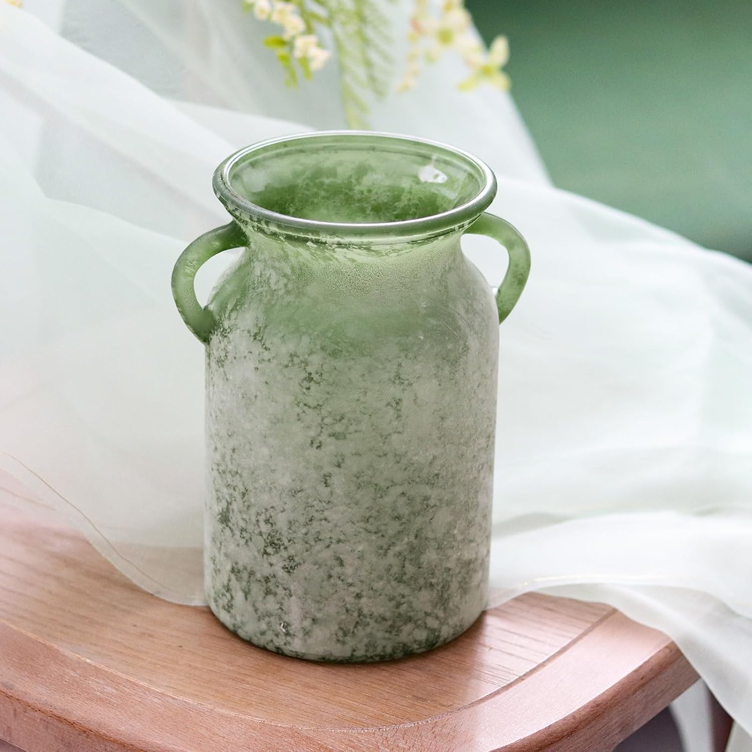 SHMILMH Glass Flower Vase with Handle – 8 Inches Rustic Imitation Ceramic Vase for Flowers, Vintage White Green Centerpiece Decor for Farmhouse, Modern Home, Table & Holiday Decorations