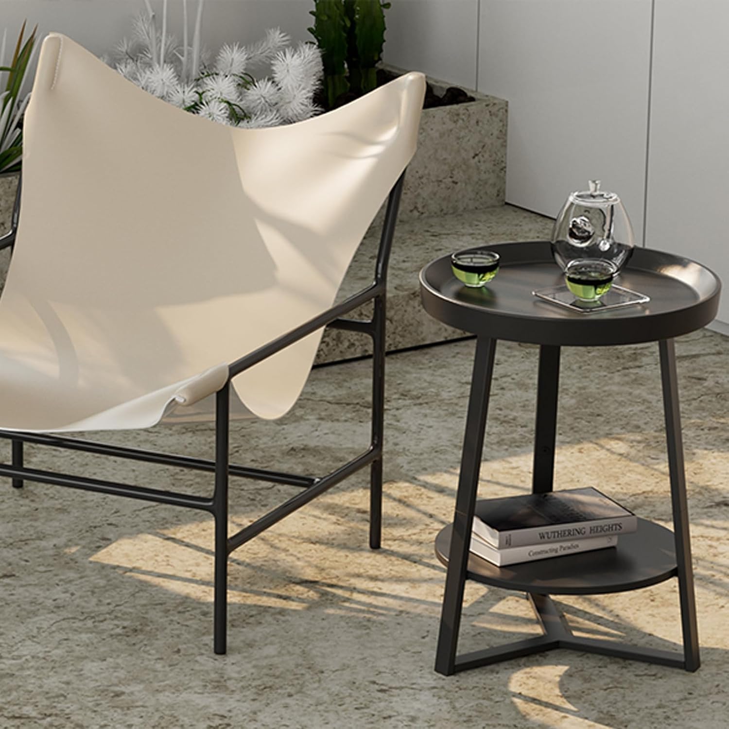 Gadroad Round End Table with Charging Station, Wood Tabletop & Black Metal Frame, 2 Tier Farmhouse Side Table Nightstand for Living Room, Bedroom, Black 15.7 * 15.7 * 23.0inches