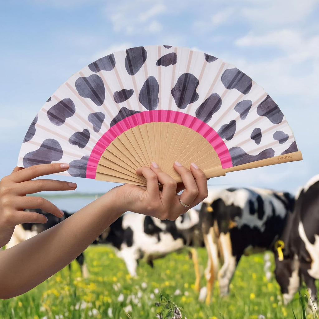 FISURA Wooden Hand Fan with Eye-catching Black and White Cow Pattern Original Stylish Accessory Portable Handheld Fan with Handy Hanger Dimensions: 42.5 x 23 cm