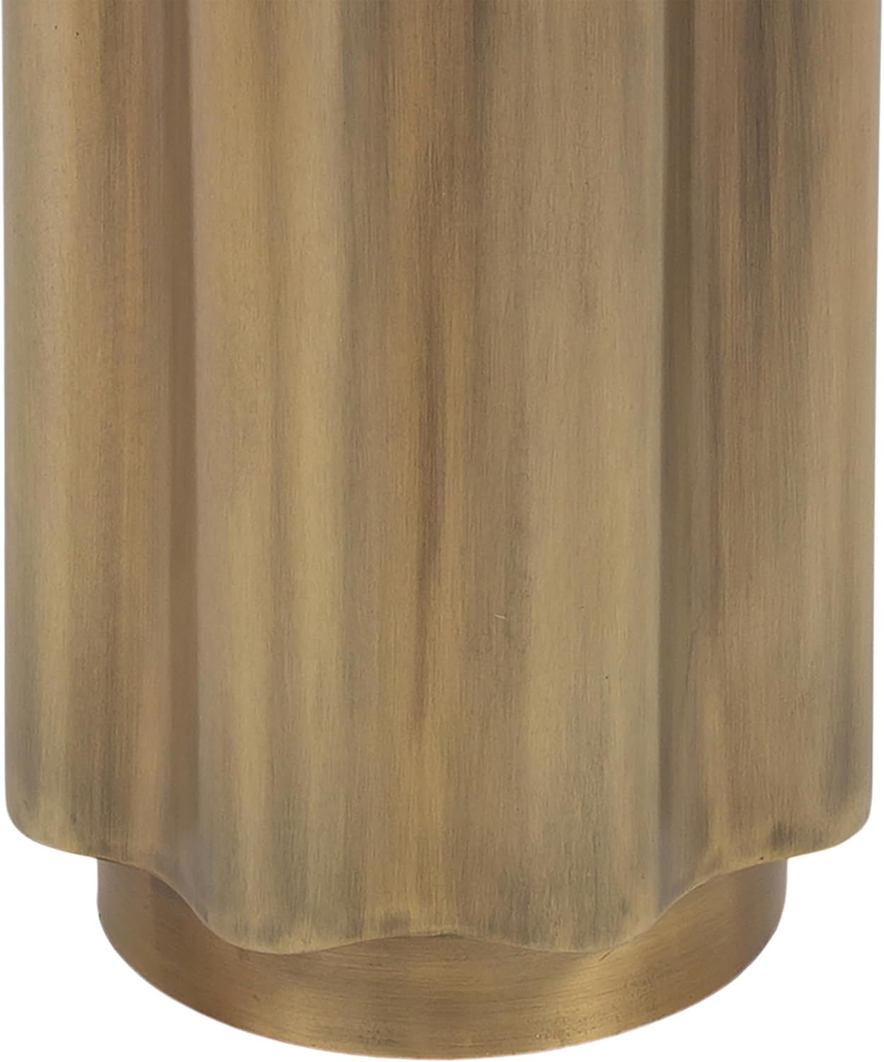 Kate and Laurel Pandey Modern Metal Wavy Drink Table, 9 x 9 x 22, Antique Brass, Curvy Mini Table for Use as a Pedestal Plant Stand Indoors or as a Small Nightstand Option