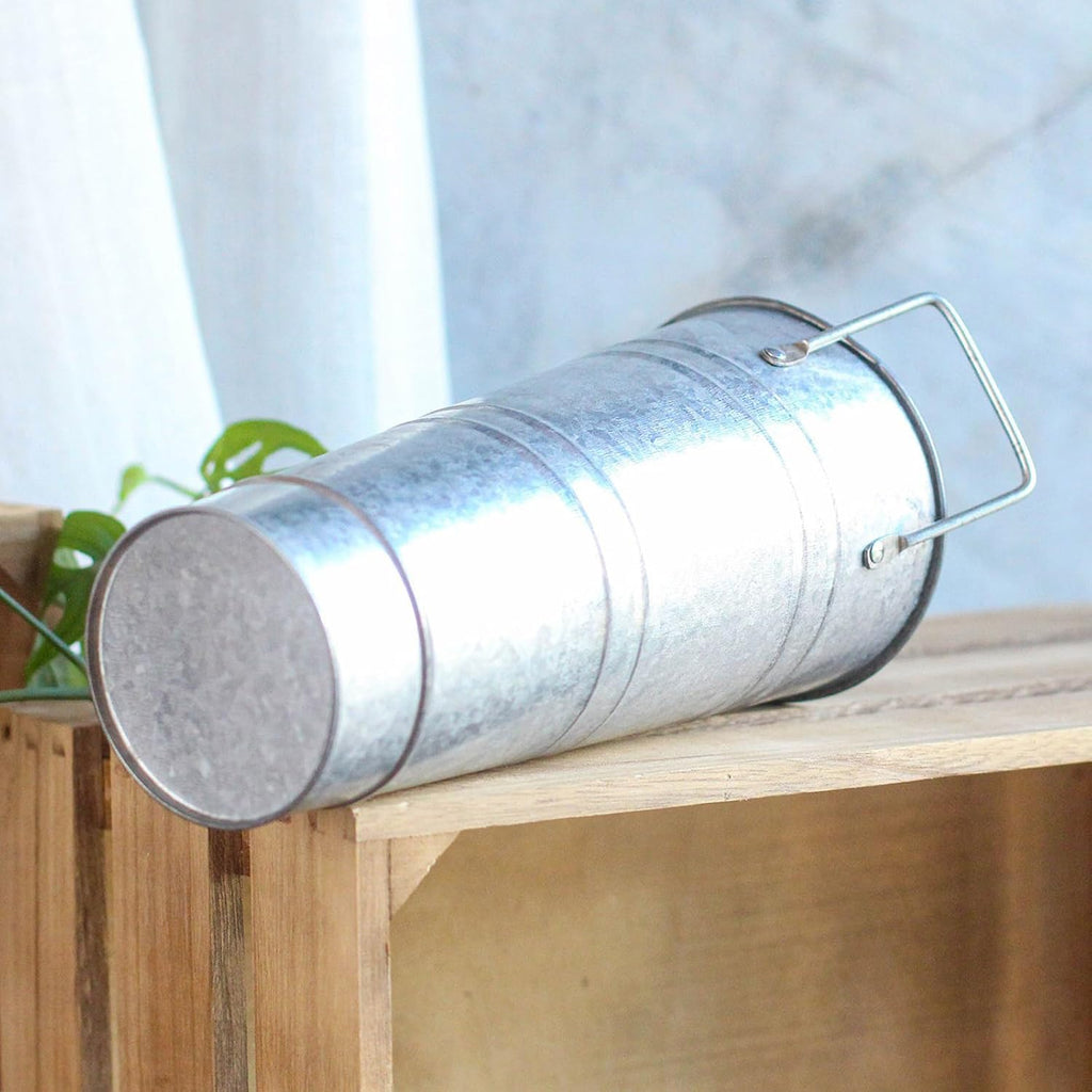 Fashionable Metal Umbrella Holder Freestanding Storage for Home and Supplies Decoration Pieces Walking Stick Organizers