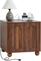 Bed Side Table with Charging Station, Mid Century Modern Nightstand with 2 Doors, Square End Table with Storage for Couch, Living Room, Small Spaces, Sofa Side Table for Office, Dorm, Walnut