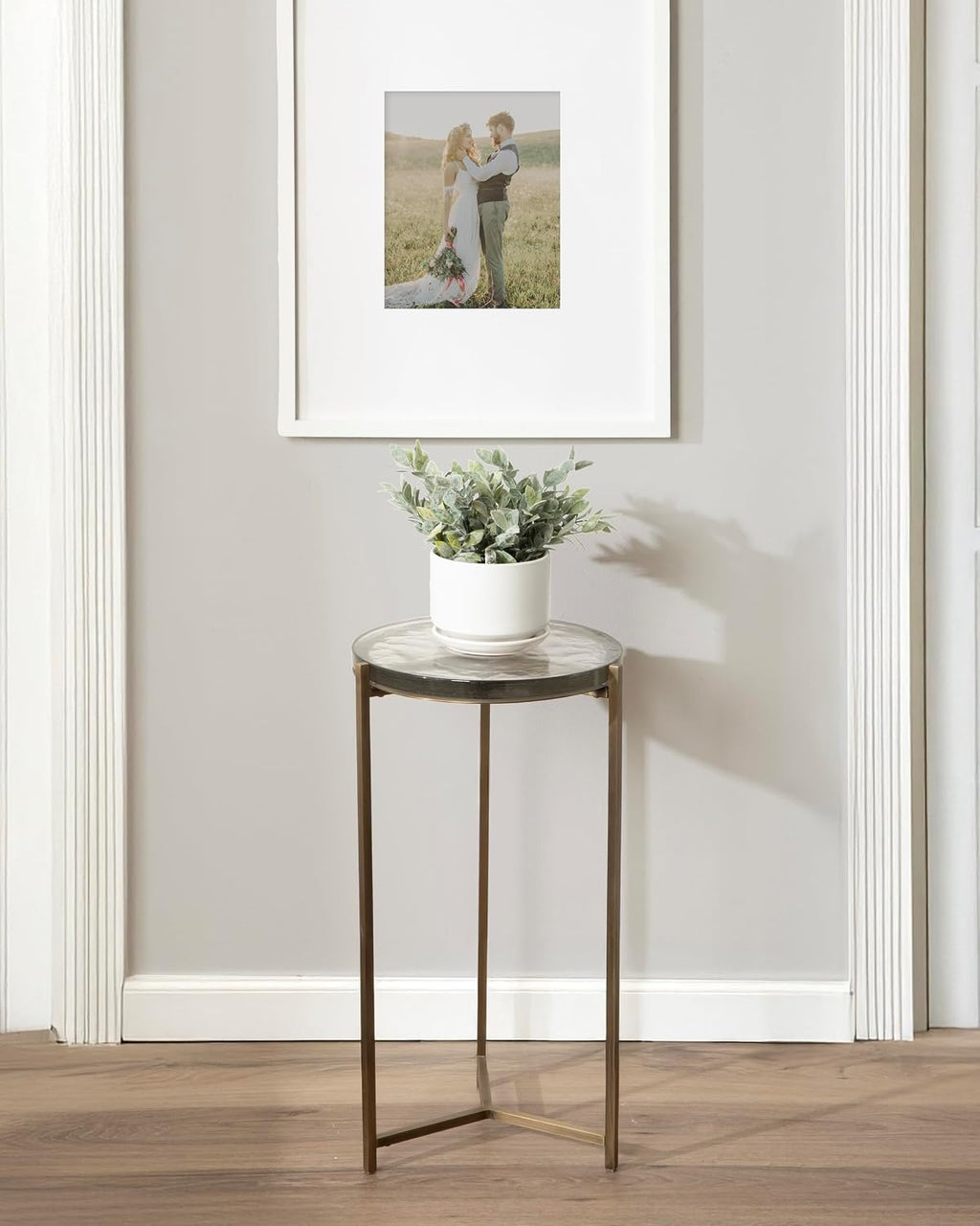 Kate and Laurel Aguilar Modern Round Side Table, 13 x 13 x 24, Clear Glass and Antique Brass, Textured Circle Glass End Table for Use as Living Room Accent Table or Unique Bedroom Nightstand