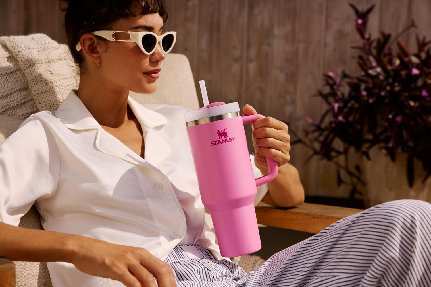 STANLEY Quencher H2.0 Tumbler with Handle and Straw 30 oz | Flowstate 3-Position Lid | Cup Holder Compatible for Travel | Insulated Stainless Steel Cup | BPA-Free | Violet Blossom