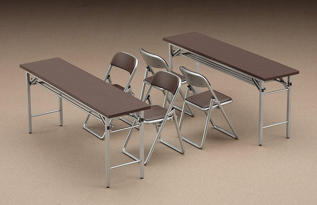 Hasegawa FA02 1/12 Figure Accessory Series Club Desk and Chair Plastic Model