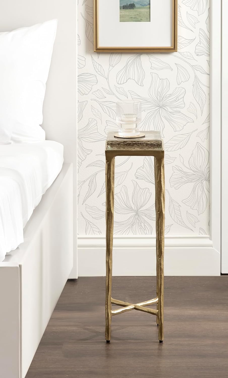 Kate and Laurel Julielle Modern Square Glass Drink Table, 7 x 7 x 22, Clear Glass and Gold, Natural Slump Glass Martini Table for Use as Small Plant Stand or Living Room Accent