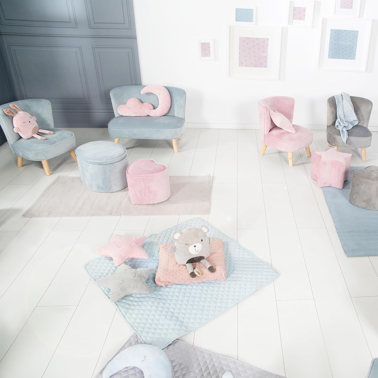 roba Children's Bean Bag Heart Lil Sofa - Velvet Covered - with Storage - Multifunction - Children's Furniture - for The Nursery - from 18 Months - Pink