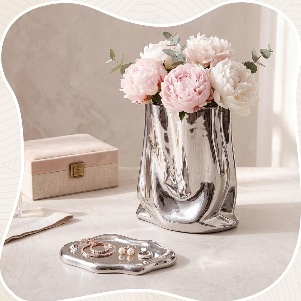 Silver Ceramic Flower Vase and Trinket Tray Set Crinkle Paper Shape Modern Decorative Vase and Cloud Jewelry Dish for Vanity Bedroom Living Room Chrome Home Decor Accents