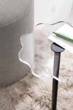 Kate and Laurel Acari Modern Pedestal Drink Table, 10 x 10 x 22, Clear Acrylic and Black, Decorative End Table with Scalloped Acrylic Tabletop for Use as Small Plant Stand or Cute Living Room Accent