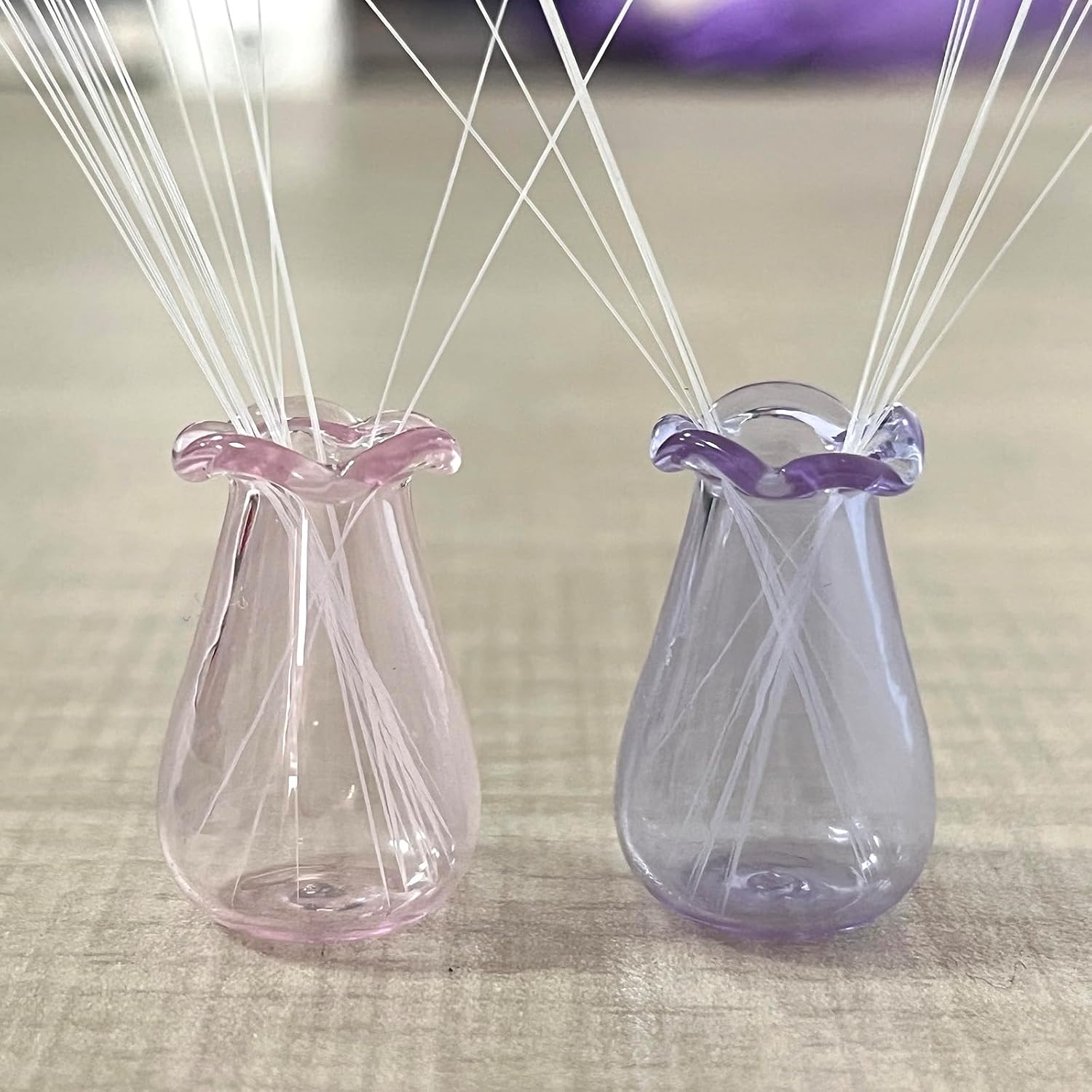 2 PCS Cat Whisker Vase, Miniature Glass Whisker Vase, Mini Vases, Dollhouse Accessories (Pink, Purple)