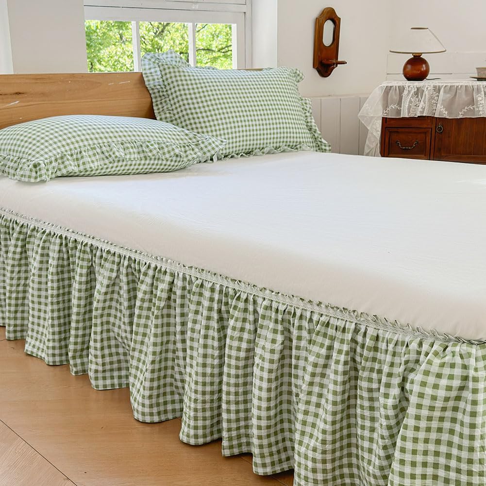 Green Gingham Wrap Around Ruffled Bed Skirt with Lace Decor, Plaid Grid Adjustable Elastic Dust Ruffles for Queen Bed, 15 Inch Drop Farmhouse Cottage Pleated Bed Frame Cover(Green Gingham, Queen)